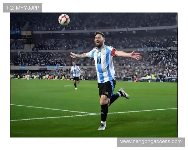 梅西回归巴萨引发全球关注 球迷期待新赛季精彩表现