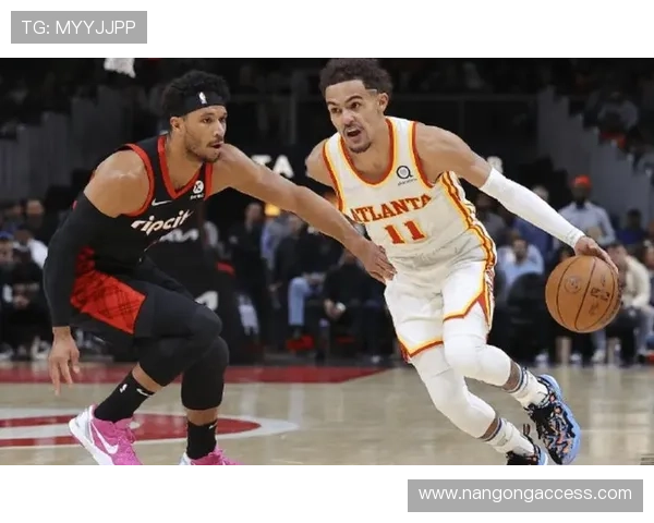 老鹰队签约新球员助力季后赛冲击 球迷热议未来战力变化